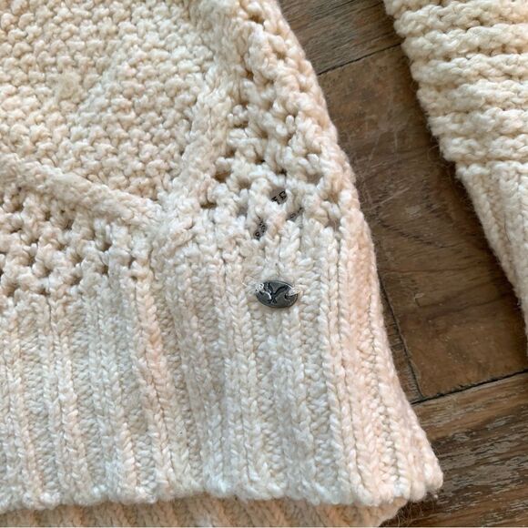 American Eagle Outfitters Crème Crew Neck Knitted Pullover Sweater Size Large - Picture 13 of 13